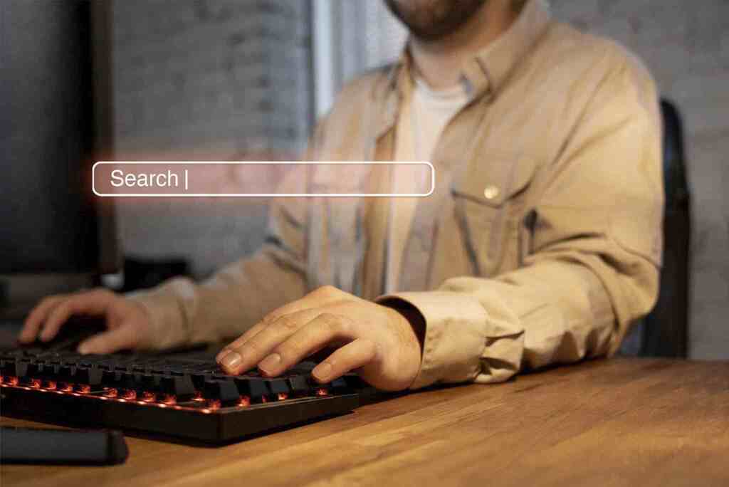 Equipo de INESby desarrollando soluciones digitales para empresas